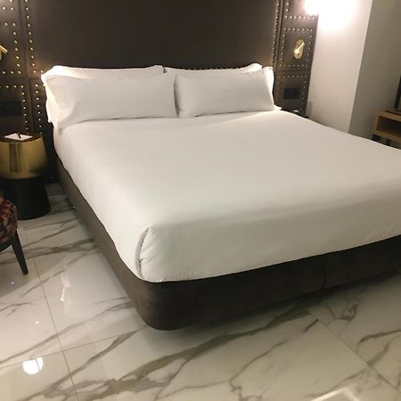 Hotel Las Tres Campanas باداخوز المظهر الخارجي الصورة