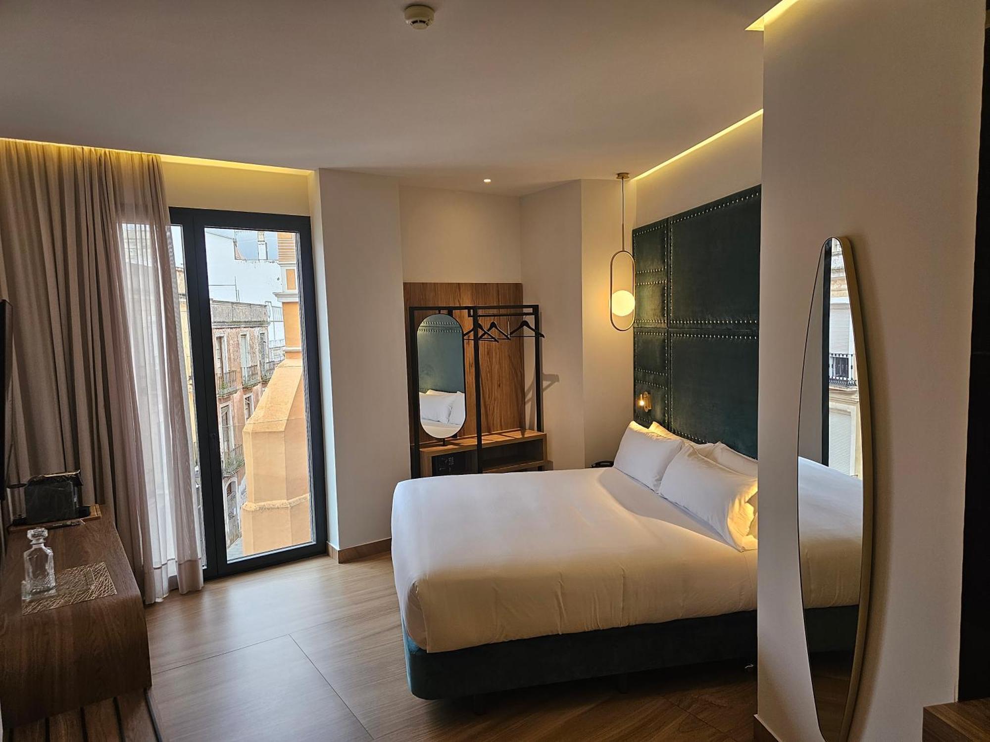 Hotel Las Tres Campanas باداخوز المظهر الخارجي الصورة